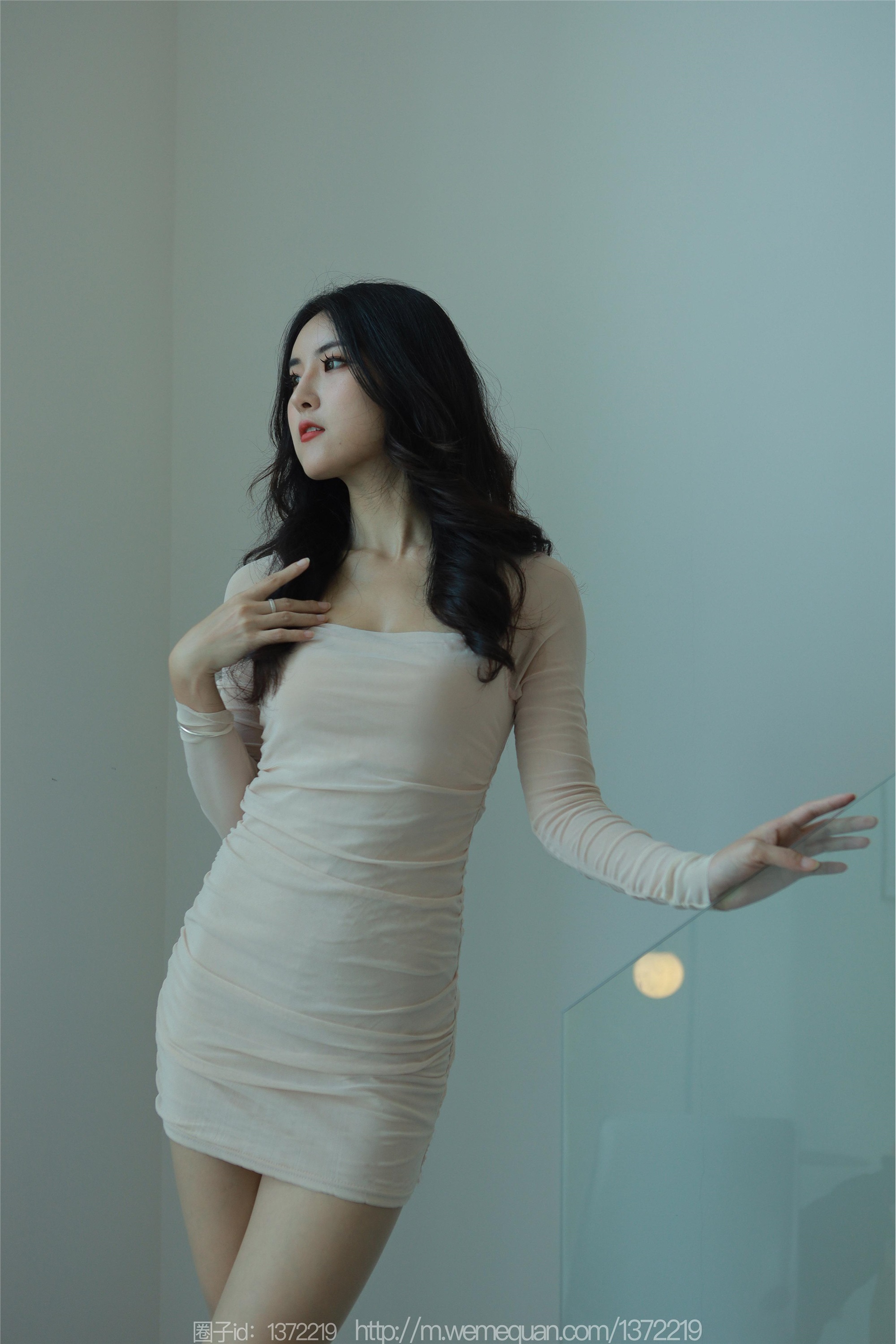 IESS异思趣向  2023.05.14 丝享家 1451 小宝《浅色包臀裙》